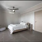 Crest Posidi Villa *