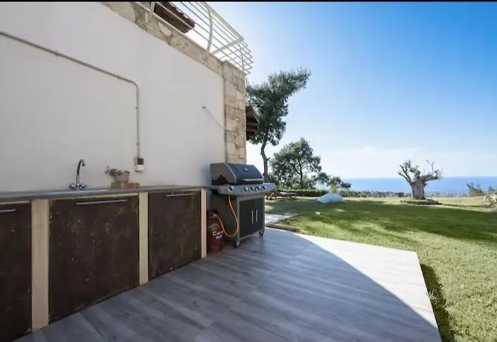 Villa Crest Posidi *